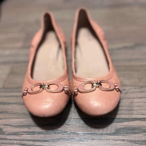 Coach ballet flats women’s shoes size 6 pale pink slip on - Picture 7 of 13